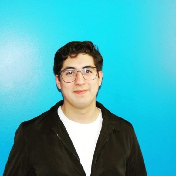 Meet your Posher, Felipe enrique - Picture 1 of 1